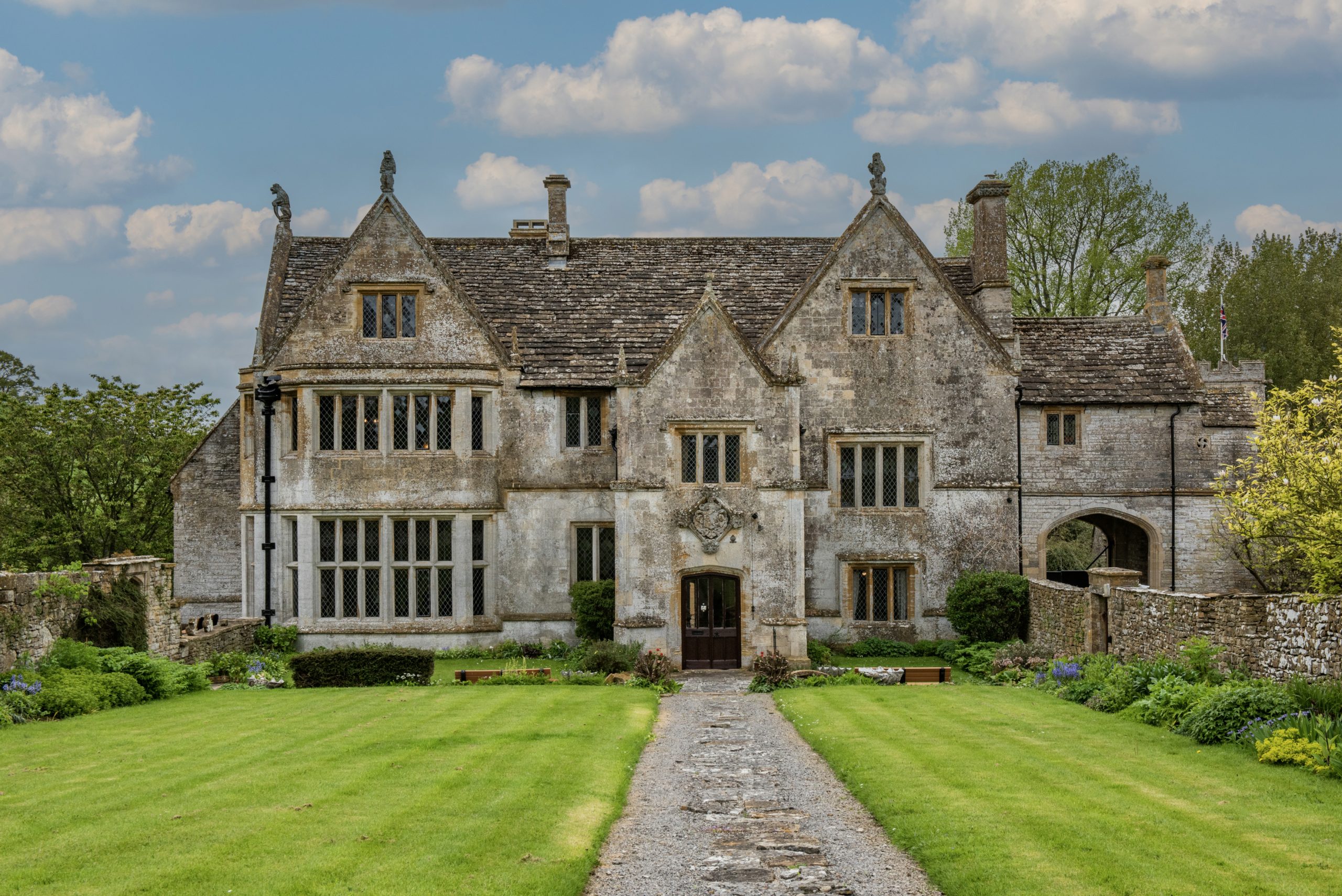 Death at Thornbury Hall